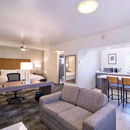 Holiday Inn Hotel & Suites Chihuahua By Ihg Екстер'єр фото