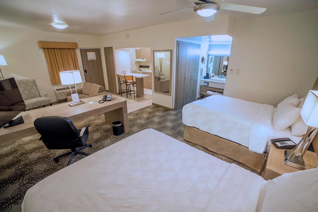 Holiday Inn Hotel & Suites Chihuahua By Ihg Екстер'єр фото