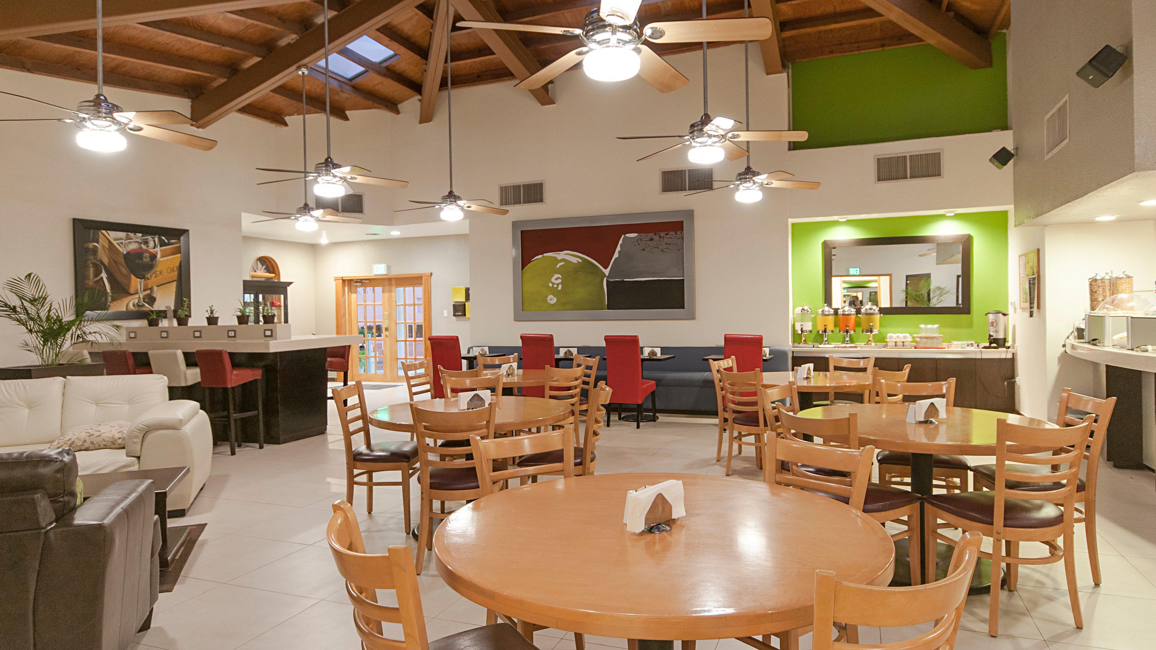 Holiday Inn Hotel & Suites Chihuahua By Ihg Екстер'єр фото