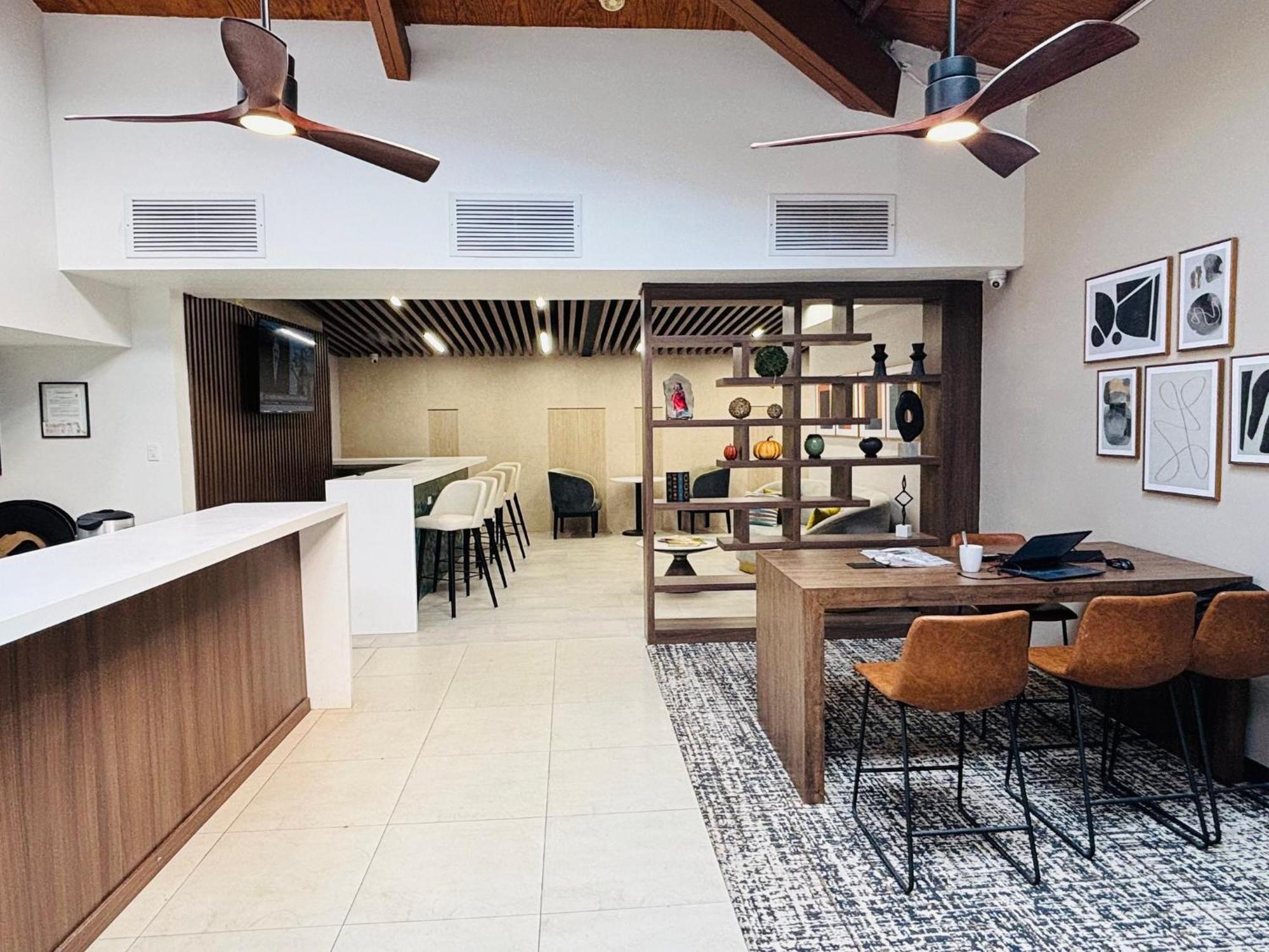 Holiday Inn Hotel & Suites Chihuahua By Ihg Екстер'єр фото