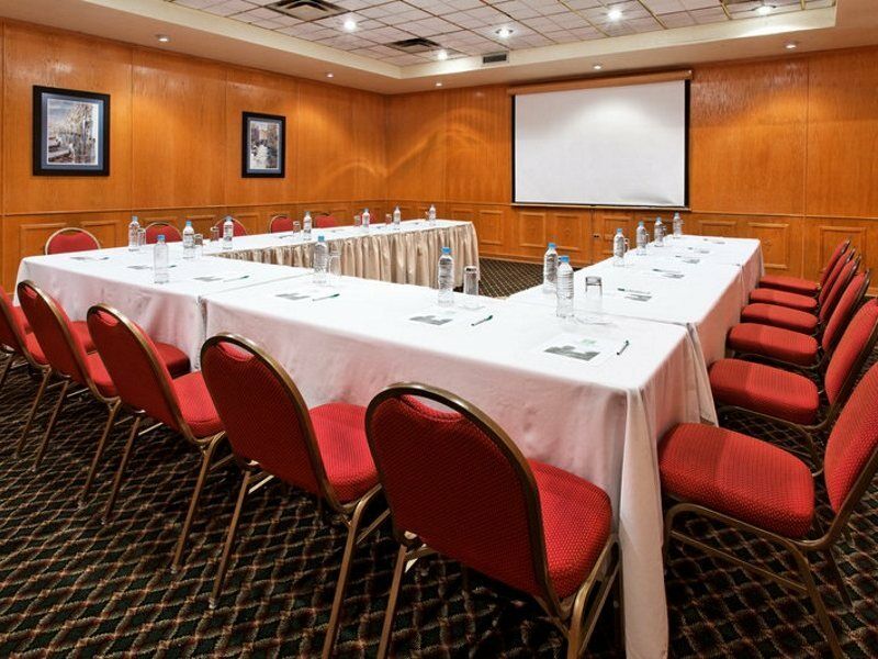 Holiday Inn Hotel & Suites Chihuahua By Ihg Екстер'єр фото